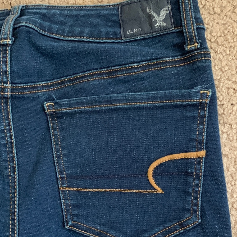 American Eagle Dark Wash Jeggings - Mid Rise - Size 6R
